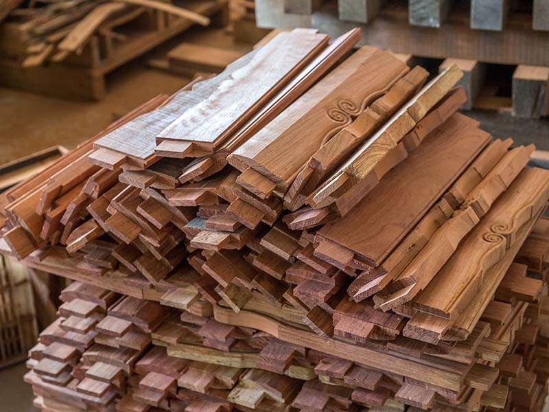 扶绥楼梯地板柜门的油漆修复-13