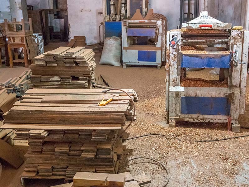 扶绥柜门油漆修复报价